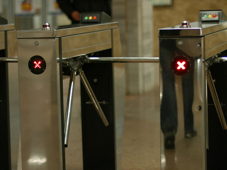 Top Turnstile Barriers for Efficient Access Control